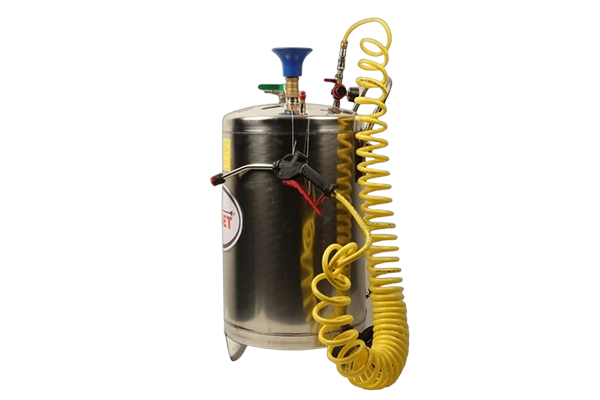 Advanced hot water pressure cleaning systems for deep sanitation and grease removal in industrial environments in Coimbatore.