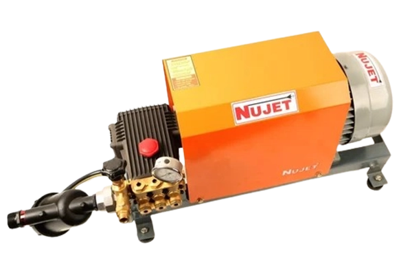 Specialized high-pressure cleaning systems designed for the maintenance of large trucks and heavy machinery in Coimbatore.